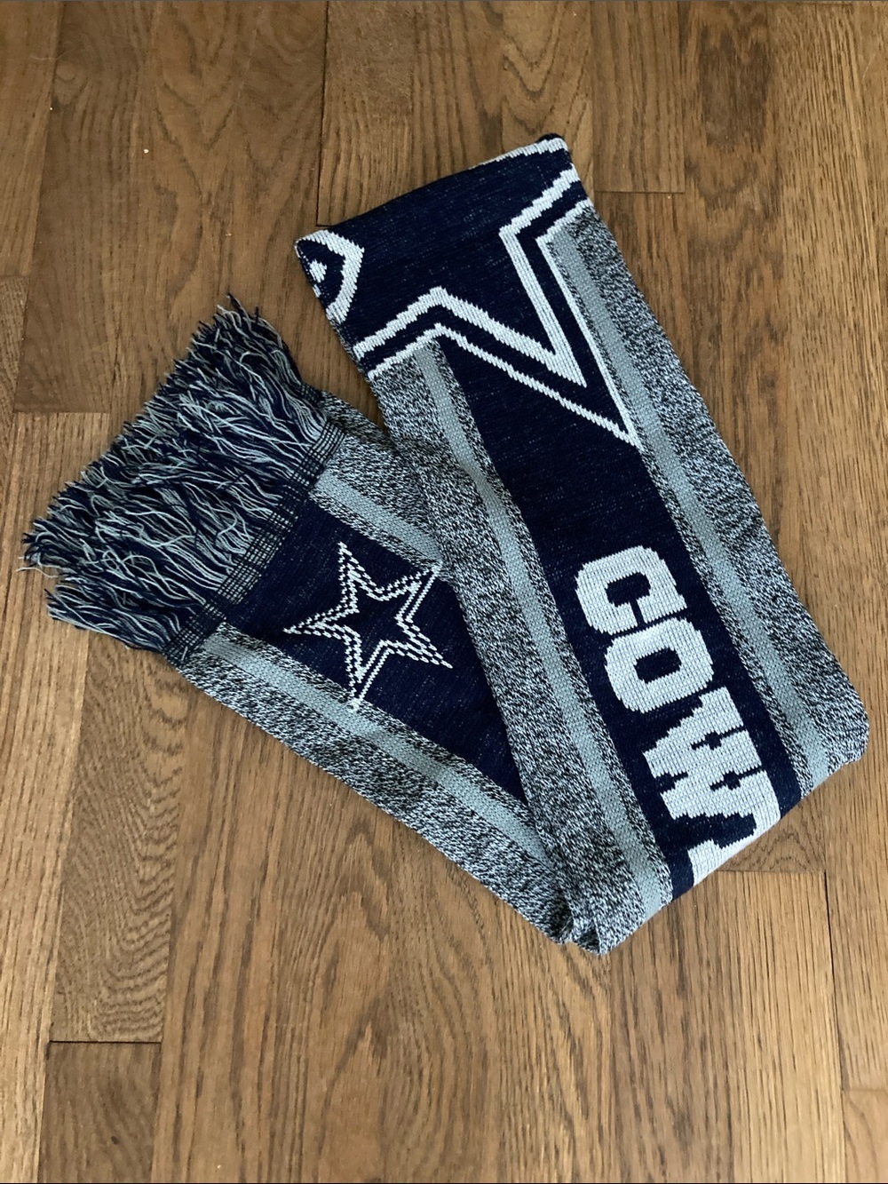 Forever Collectibles Dallas Cowboys Knit Scarf